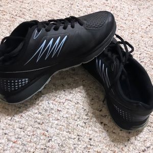 🌹 Catapult shoes!